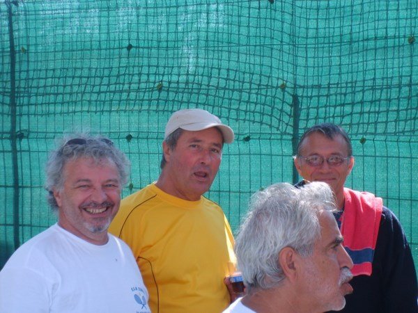 rencontre six fours